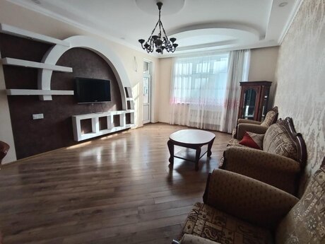 Elan №6360565 - Bakı, Azadlıq Prospekti m., 3 otaqlı, 145 m², 17/20 mərtəbə