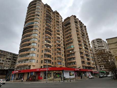 Elan №6360604 - Bakı, M.Ə.Rəsulzadə q., 3 otaqlı, 127 m², 18/18 mərtəbə