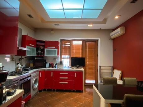 3 otaqlı mənzil, 115 m², Nizami: 350 000 ₼ 5