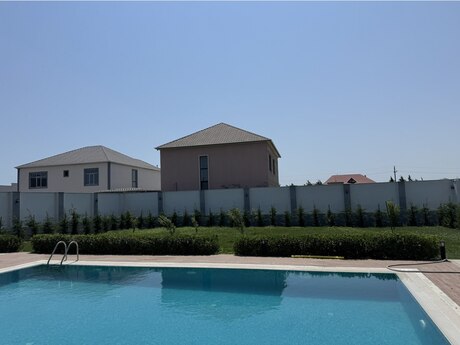 7 otaqlı həyət evi/bağ evi - Mərdəkan q. - 460 m²