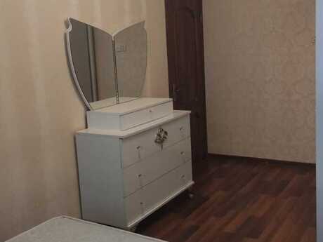2 otaqlı köhnə tikili - Memar Əcəmi m. - 60 m²