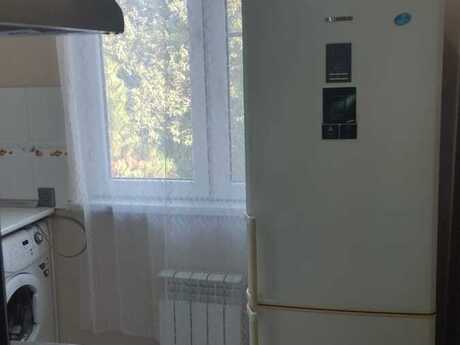 2 otaqlı köhnə tikili - Memar Əcəmi m. - 60 m²