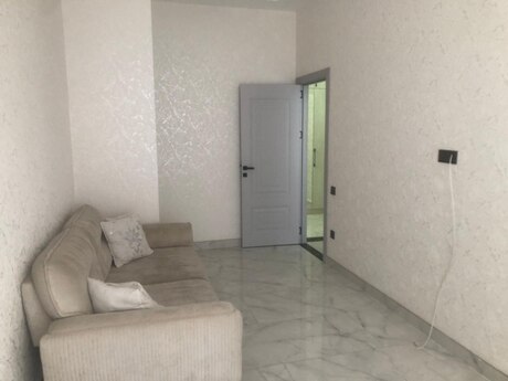 3-комн. новостройка - м. Нариман Нариманов - 80 м²
