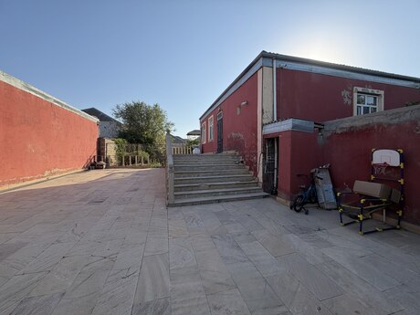 4 otaqlı həyət evi/bağ evi - Yeni Ramana q. - 90 m²