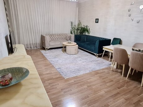 Elan №6360899 - Bakı, Memar Əcəmi m., 3 otaqlı, 134 m², 8/17 mərtəbə