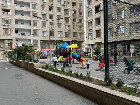 4 İnşaatçılar