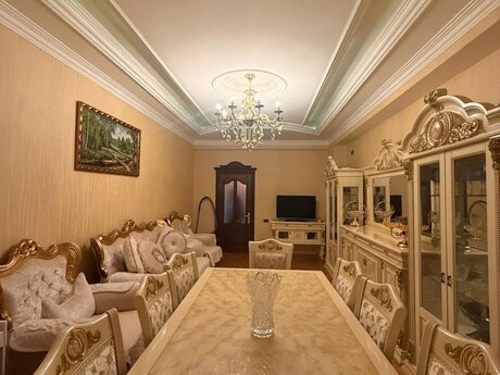 Объявление №6361114 - Баку, м. Ази Асланов, 3-комн., 118 м², 10/17 этаж