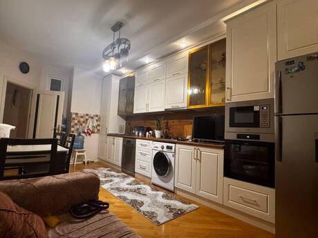 3 otaqlı mənzil, 105 m², 8-ci mikrorayon: 266 000 ₼ 4