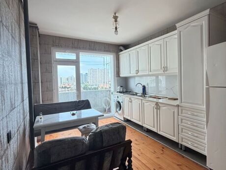 Elan №6361174 - Bakı, 8 Noyabr m., 2 otaqlı, 70 m², 8/9 mərtəbə
