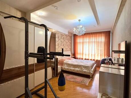 3 otaqlı mənzil, 150 m², İnşaatçılar: 319 000 ₼ 3