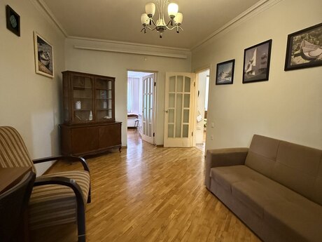 3-комнатная квартира, 72 м², İçəri Şəhər: 255 000 ₼ 5