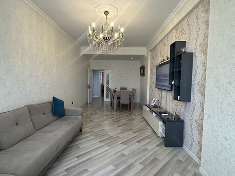 3-комнатная квартира, 135 м², İnşaatçılar: 265 000 ₼ 2