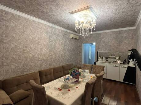 3 otaqlı köhnə tikili - Memar Əcəmi m. - 55 m²