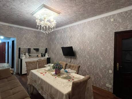 3 otaqlı köhnə tikili - Memar Əcəmi m. - 55 m²