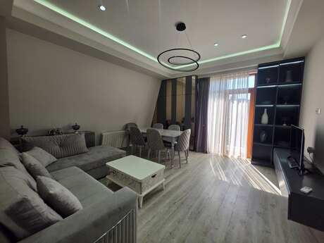 Объявление №6361497 - Баку, пос. Аг шехер, 3-комн., 124 м², 6/6 этаж
