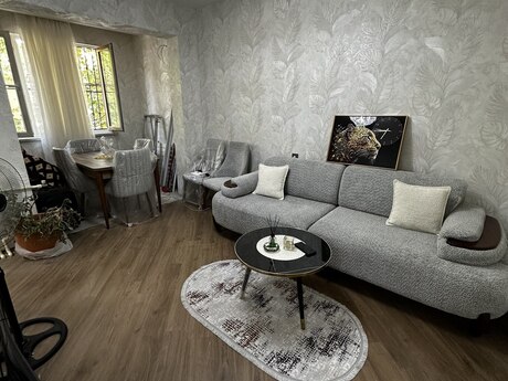 Elan №6361616 - Bakı, Memar Əcəmi m., 2 otaqlı, 52 m², 1/5 mərtəbə