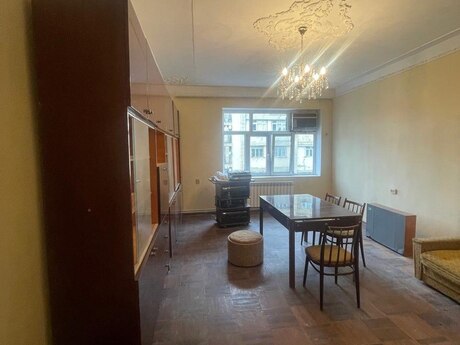 3 otaqlı mənzil, 80 m², Nəriman Nərimanov: 225 000 ₼ 3