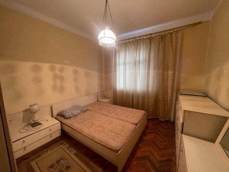 Объявление №6361694 - Баку, м. Нариман Нариманов, 3-комн., 80 м², 5/5 этаж