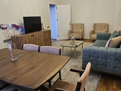 2 otaqlı yeni tikili - Nizami r. - 71 m²