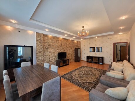 3 otaqlı yeni tikili - Elmlər Akademiyası m. - 140 m²
