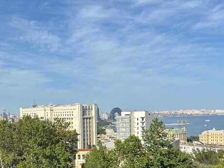 Elan №6361903 - Bakı, İçəri Şəhər m., 3 otaqlı, 70 m², 3/5 mərtəbə