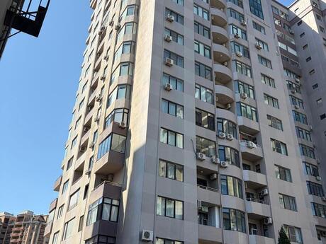 Elan №6361904 - Bakı, Gənclik m., 3 otaqlı, 150 m², 14/17 mərtəbə