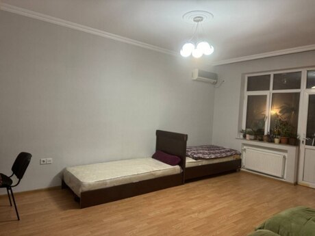 3-room apartment, 145 m², Nizami: 350 000 ₼ 4
