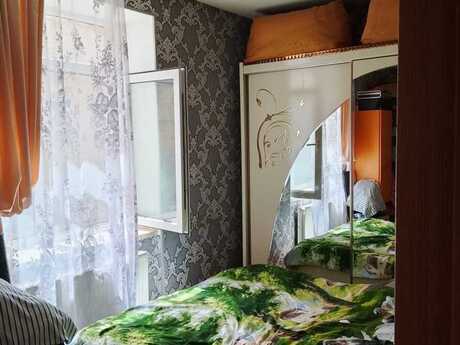 8 otaqlı həyət evi, 240 m², 9-cu mikrorayon: 195 000 ₼ 2