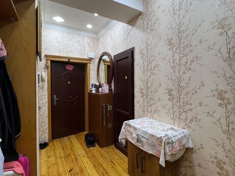 Объявление №6362314 - Баку, пос. Ени Ясамал, 2-комн., 68 м², 9/15 этаж
