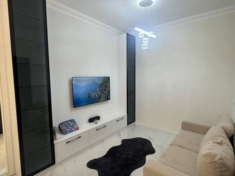 Elan №6362363 - Bakı, Şah İsmayıl Xətai m., 2 otaqlı, 70 m², 17/21 mərtəbə