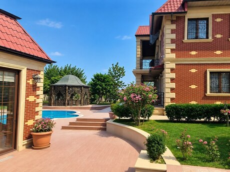 8 otaqlı həyət evi, 700 m², Bilgəh: 2 400 000 ₼ 2