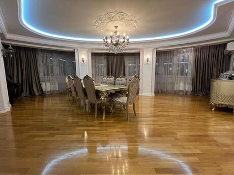 Elan №6362430 - Bakı, 8 Noyabr m., 4 otaqlı, 207 m², 8/21 mərtəbə