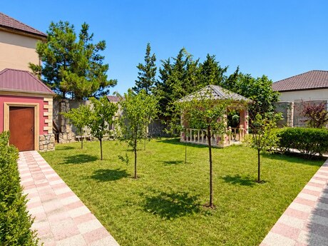 4 otaqlı həyət evi, 210 m², Şüvəlan: 214 000 ₼ 2