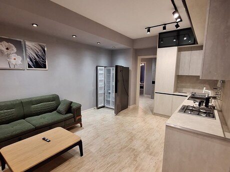 Kirayə 3 otaqlı mənzil, 110 m², Şah İsmayıl Xətai: 1 850 ₼/ay 4