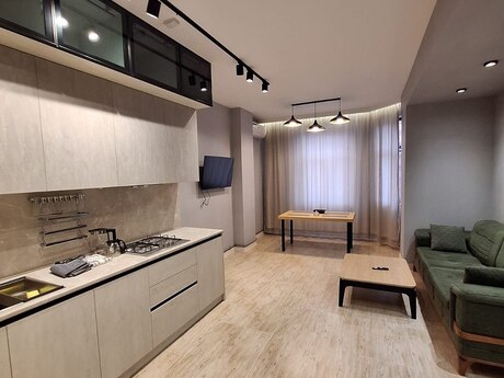 Kirayə 3 otaqlı mənzil, 110 m², Şah İsmayıl Xətai: 1 850 ₼/ay 5