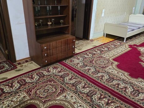 Квартира в аренду ниже рыночной цены в Əziz Əliyev küç 30