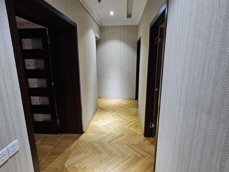 3 otaqlı köhnə tikili - Elmlər Akademiyası m. - 87 m²