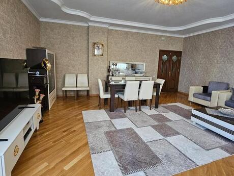 3-room new-build apartment for sale in Nizami, 203 m², 530 000 AZN, photo 2 / 12