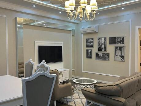 Elan №6362719 - Bakı, 28 May m., 2 otaqlı, 100 m², 4/18 mərtəbə