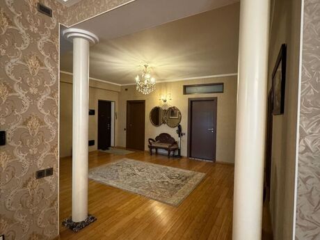 4 otaqlı mənzil, 210 m², Şah İsmayıl Xətai: 550 000 ₼ 3