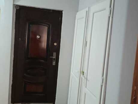2-комн. вторичка - м. Ази Асланов - 53 м²