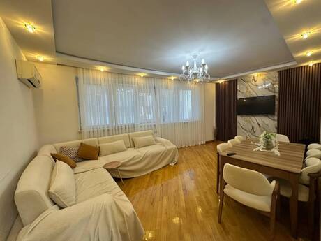 4 otaqlı mənzil, 136 m², Bakıxanov: 213 900 ₼ 4