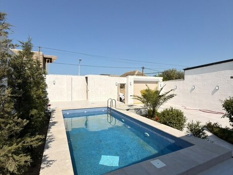 4 otaqlı həyət evi/bağ evi - Mərdəkan q. - 100 m²