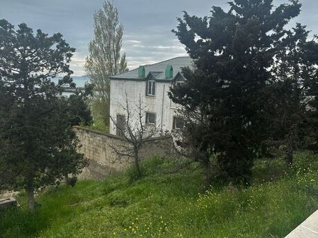 7 otaqlı həyət evi/bağ evi - Əhmədli m. - 276 m²
