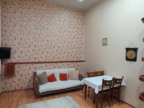 Kirayə 3 otaqlı mənzil, 120 m², Sahil: 1 600 ₼/ay 3