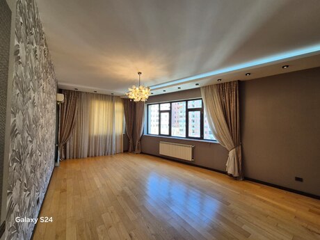 Elan №6362817 - Bakı, Nəsimi r., 3 otaqlı, 135 m², 10/18 mərtəbə