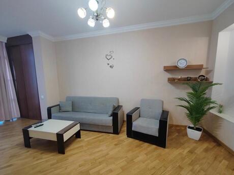 2-room apartment, 65 m², Şah İsmayıl Xətai: 240 000 ₼ 3