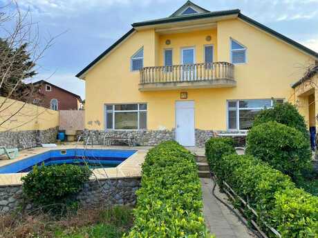 Elan №6362934 - Bakı, Mərdəkan q., 6 otaqlı, 200 m²