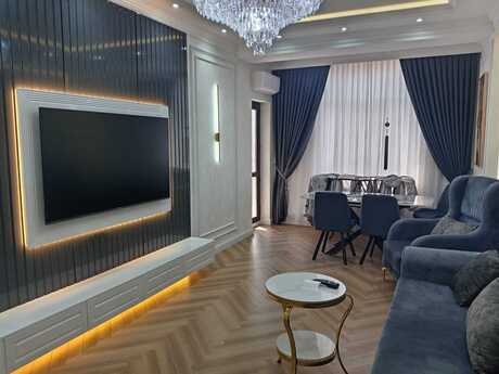 2 otaqlı yeni tikili - 8 Noyabr m. - 70 m²