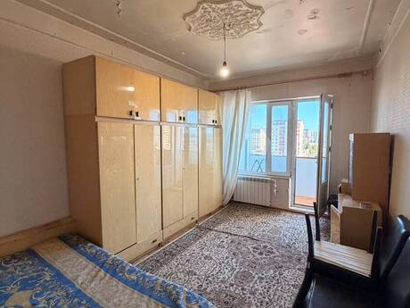 3-комн. вторичка - м. Иншаатчылар - 115 м²